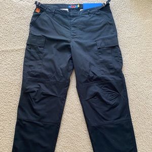 Brand new black cargo pants